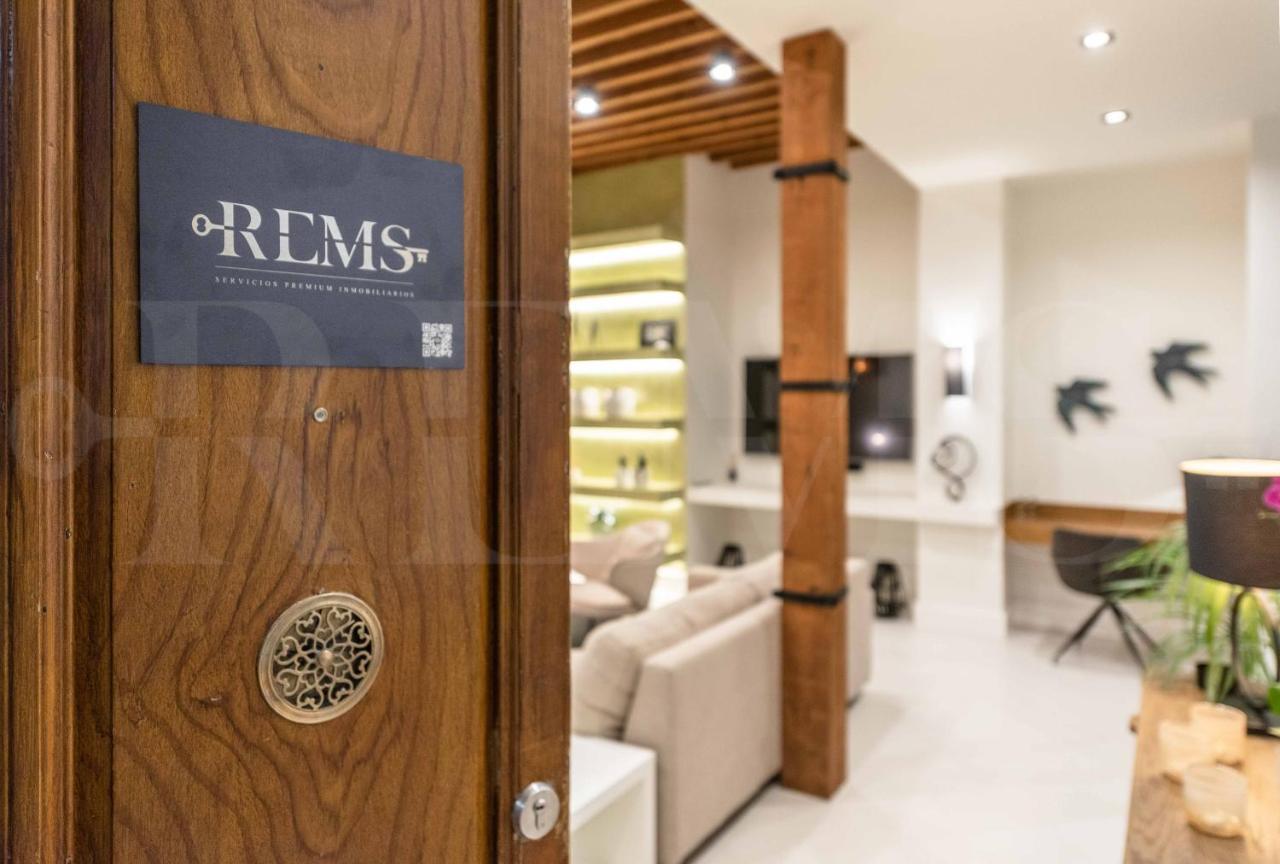 Апартаменты Premium Loft In The Heart Of Malaga By Rems Экстерьер фото
